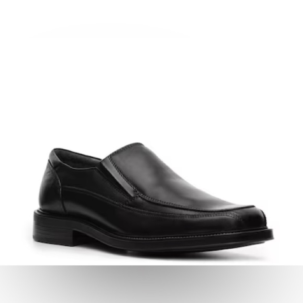 DOCKERS Proposal mens black leather slip on dress shoes NIB 8